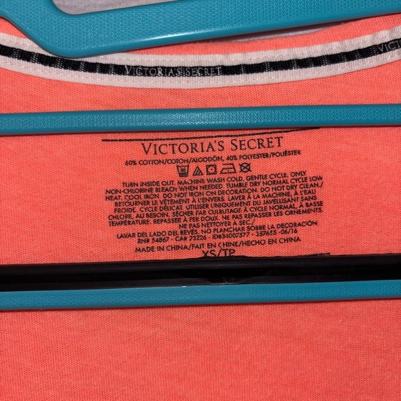 Victoria's Secret Coral Graphic Tee - Picture 2 of 9